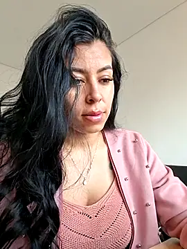 Emily Wane online show from 26, 6, 2026