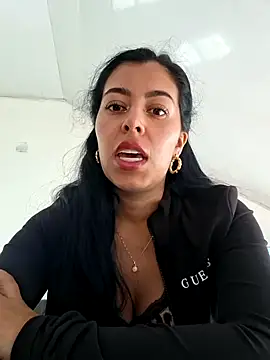Emily Wane online show from 12, 7, 2026