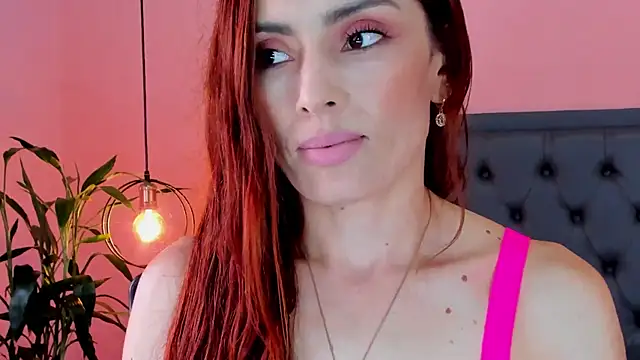 Snapshot of _aline_hall chatting on 12, 2, 2025 aline hall online show from 12, 2, 2025