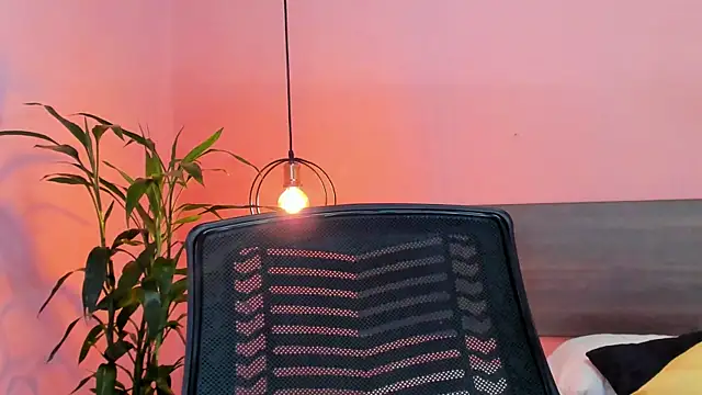 Snapshot of _aline_hall chatting on 24, 2, 2025 aline hall online show from 24, 2, 2025