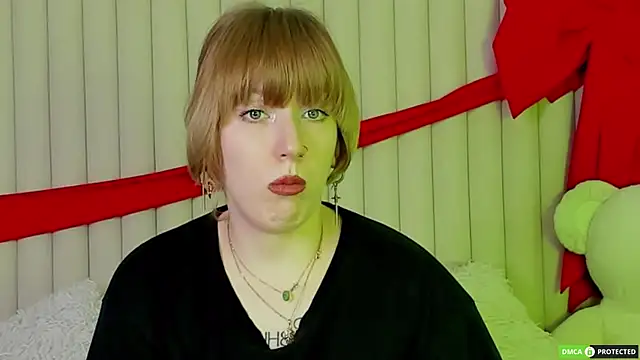 Snapshot of RachelCart chatting on 16, 6, 2026 RachelCart online show from 16, 6, 2026
