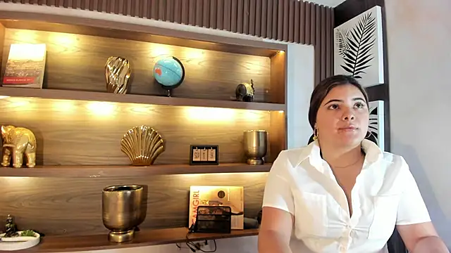 Snapshot of EVELIN_MASON chatting on 23, 9, 2025 EVELIN MASON online show from 23, 9, 2025