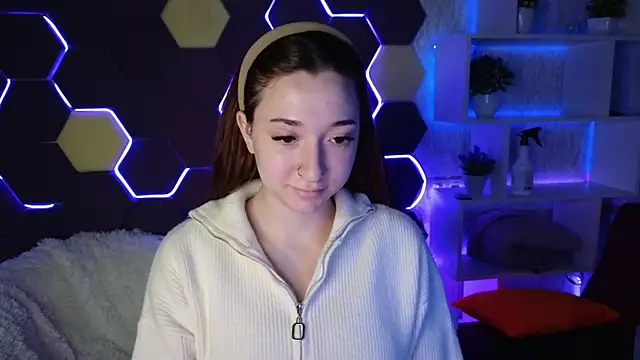 YasmineWest online show from 20, 12, 2024