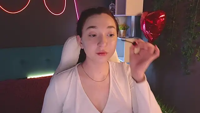 YasmineWest online show from 3, 3, 2025