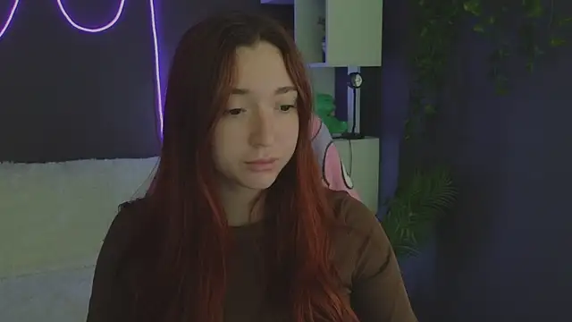 YasmineWest online show from 14, 9, 2025