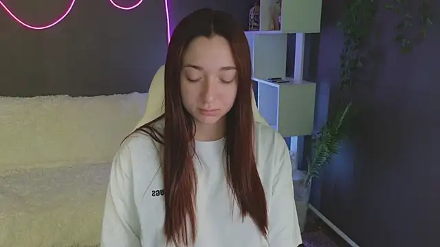 YasmineWest online show from 1, 10, 2025