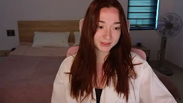 YasmineWest online show from 19, 3, 2026