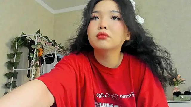 Snapshot of wastforu chatting on 3, 2, 2025 wastforu online show from 3, 2, 2025