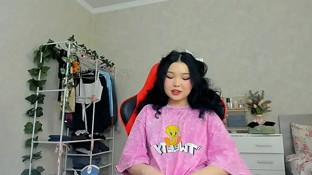 Snapshot of wastforu chatting on 4, 2, 2025 wastforu online show from 4, 2, 2025