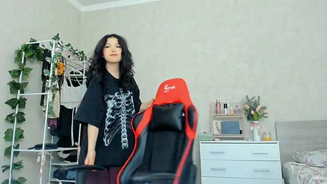 Snapshot of wastforu chatting on 13, 2, 2025 wastforu online show from 13, 2, 2025