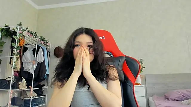 Snapshot of wastforu chatting on 24, 2, 2025 wastforu online show from 24, 2, 2025