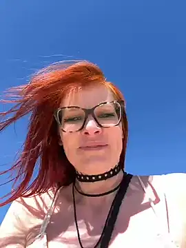 die-EinHORNY-WG online show from 1, 5, 2026