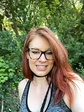 die-EinHORNY-WG online show from 27, 6, 2026