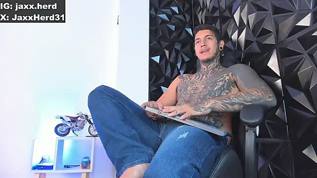 JAXXXONHERD online show from 12, 2, 2025