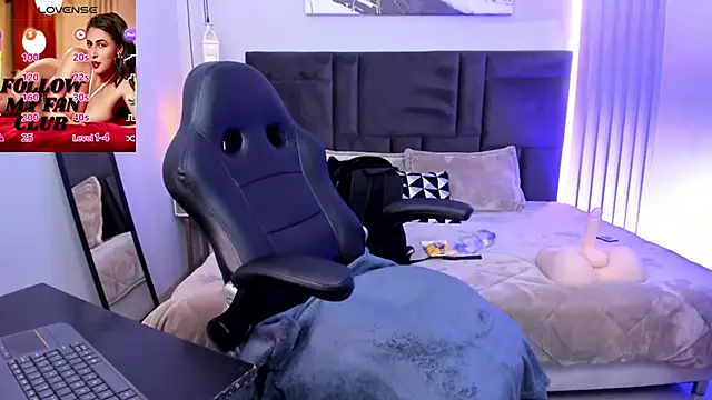 Tisha  lau online show from 20, 11, 2025