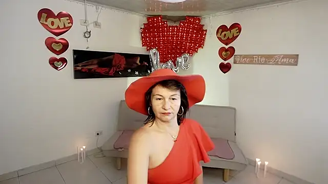 lollita 23  online show from 14, 2, 2026