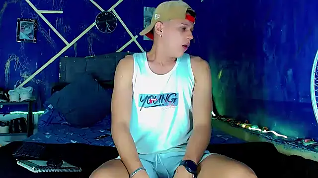 Liamscott  online show from 22, 7, 2026