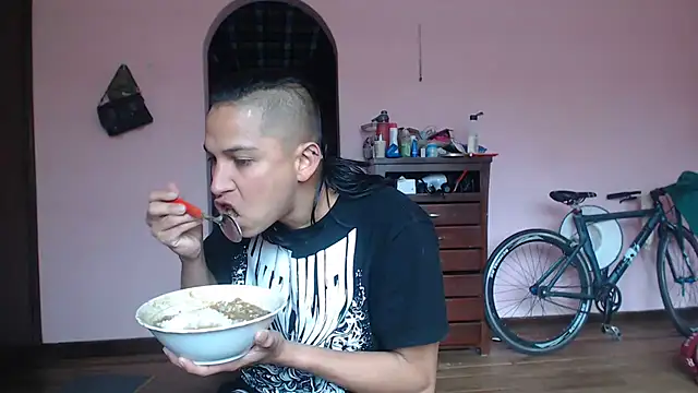 CoreAlejito online show from 12, 3, 2025