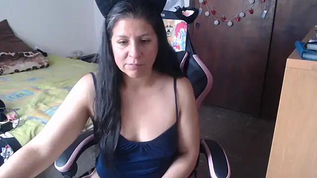LucifernandaSw online show from 27, 4, 2026