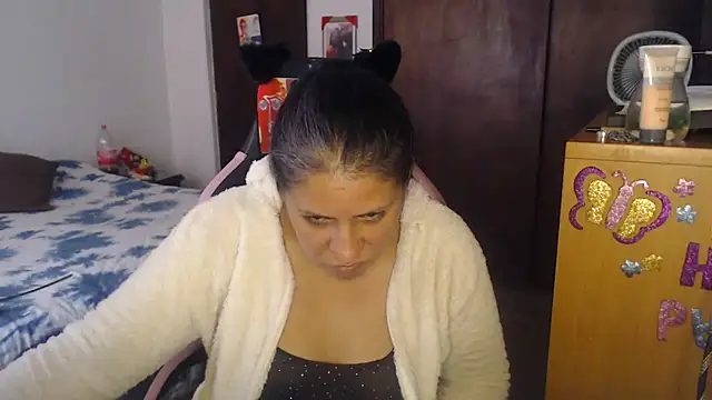 LucifernandaSw online show from 2, 7, 2026