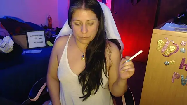 LucifernandaSw online show from 4, 8, 2026