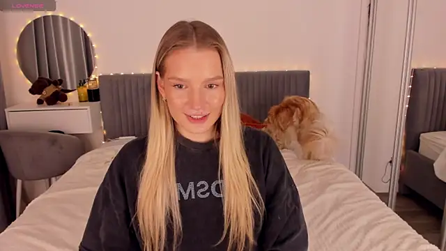 CassieRayss online show from 3, 7, 2026
