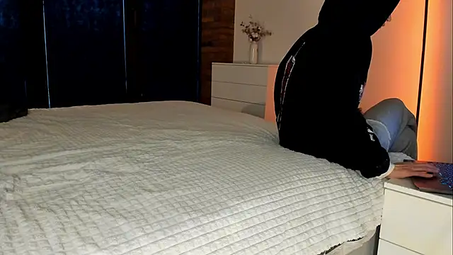 Rachel Rey online show from 1, 12, 2025