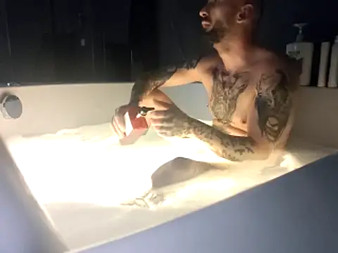 Snapshot of Mjuser666 chatting on 20, 12, 2025 Mjuser666 online show from 20, 12, 2025