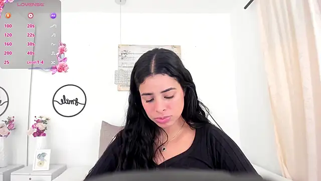 emma castilloo online show from 11, 12, 2024