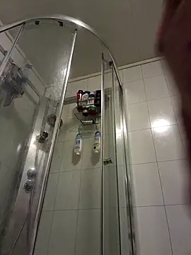 Snapshot of Machoviking1 chatting on 23, 9, 2025 Machoviking1 online show from 23, 9, 2025