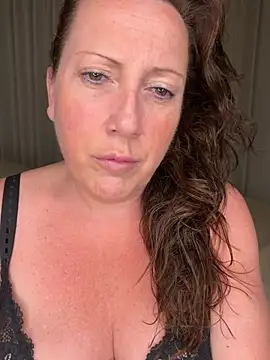 xsexycurvymilf online show from 6, 5, 2026