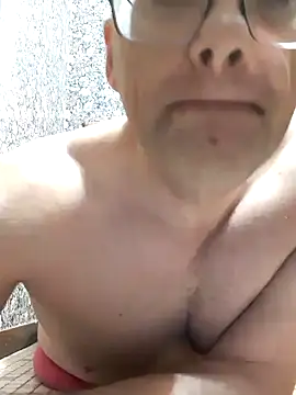 Snapshot of handsomeguy0729 chatting on 31, 12, 2024 handsomeguy0729 online show from 31, 12, 2024