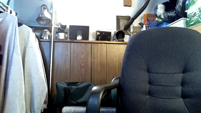 Snapshot of handsomeguy0729 chatting on 13, 1, 2025 handsomeguy0729 online show from 13, 1, 2025