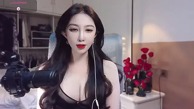 vyizh- online show from 8, 3, 2025