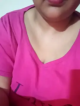 Snapshot of _Redwine_ chatting on 6, 2, 2025 Redwine online show from 6, 2, 2025