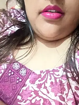 Snapshot of _Redwine_ chatting on 20, 2, 2025 Redwine online show from 20, 2, 2025