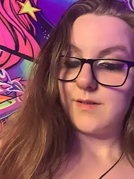 Snapshot of bigtits_lovesdick chatting on 9, 8, 2026 bigtits lovesdick online show from 9, 8, 2026