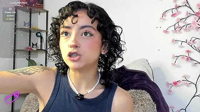 Snapshot of sami_monroe chatting on 12, 3, 2026 sami monroe online show from 12, 3, 2026