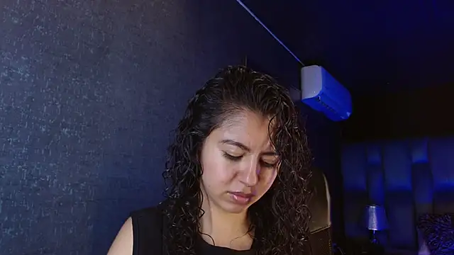 Amareto  online show from 6, 8, 2026