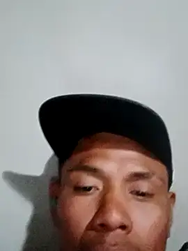 Snapshot of Moreno1813 chatting on 17, 2, 2025 Moreno1813 online show from 17, 2, 2025