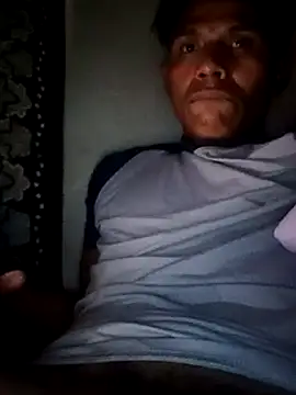 Snapshot of Moreno1813 chatting on 19, 3, 2025 Moreno1813 online show from 19, 3, 2025