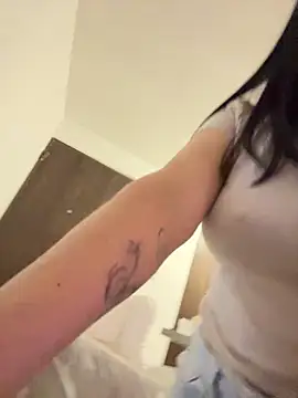 PetitLumiere online show from 13, 1, 2025