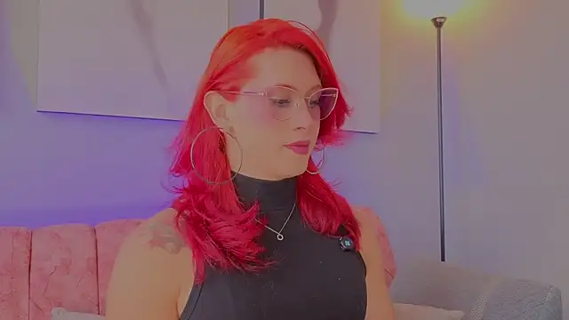 Juliana Saenzz online show from 20, 11, 2025