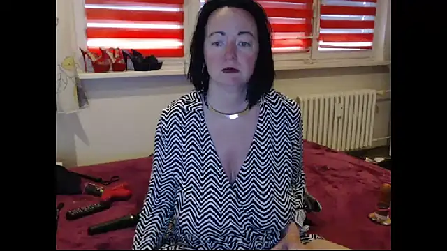 Alexie33 online show from 10, 3, 2026