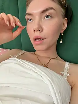 Lisaaa Alisa online show from 2, 5, 2026