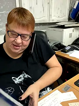 Klio5678 online show from 2, 12, 2025