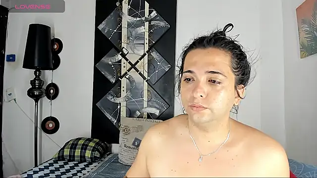 Snapshot of SARAMISHA chatting on 1, 8, 2026 SARAMISHA online show from 1, 8, 2026