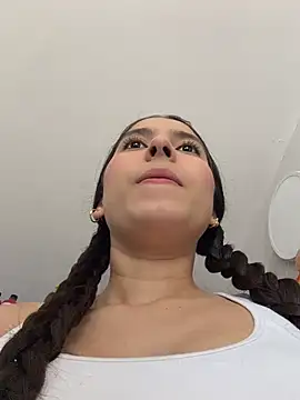 LittleDoll    online show from 12, 5, 2026