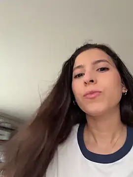 LittleDoll    online show from 8, 6, 2026