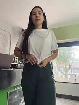 LittleDoll    online show from 18, 6, 2026